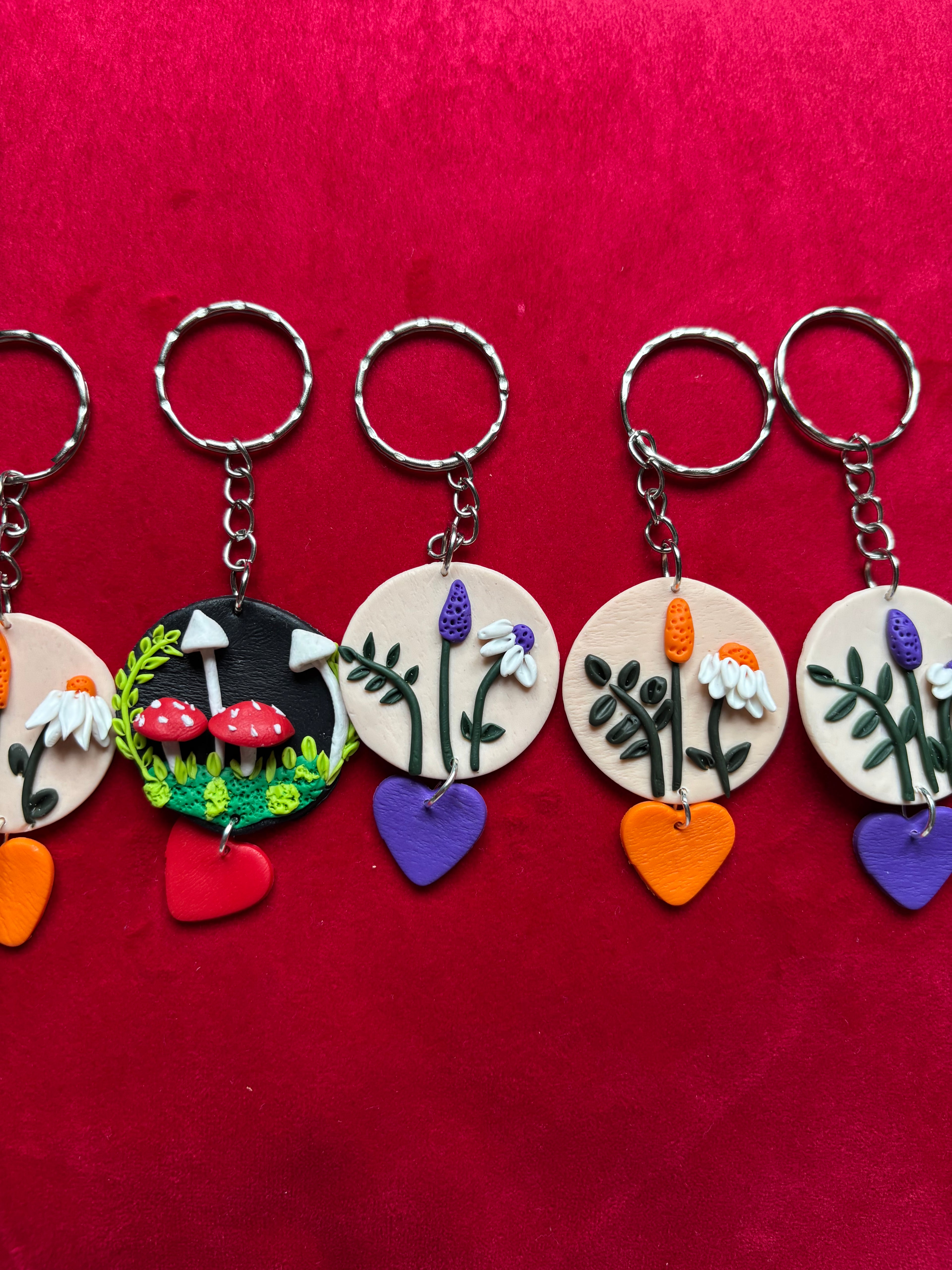 🌸 Handmade Floral & Mushroom Keychains – Limited Edition