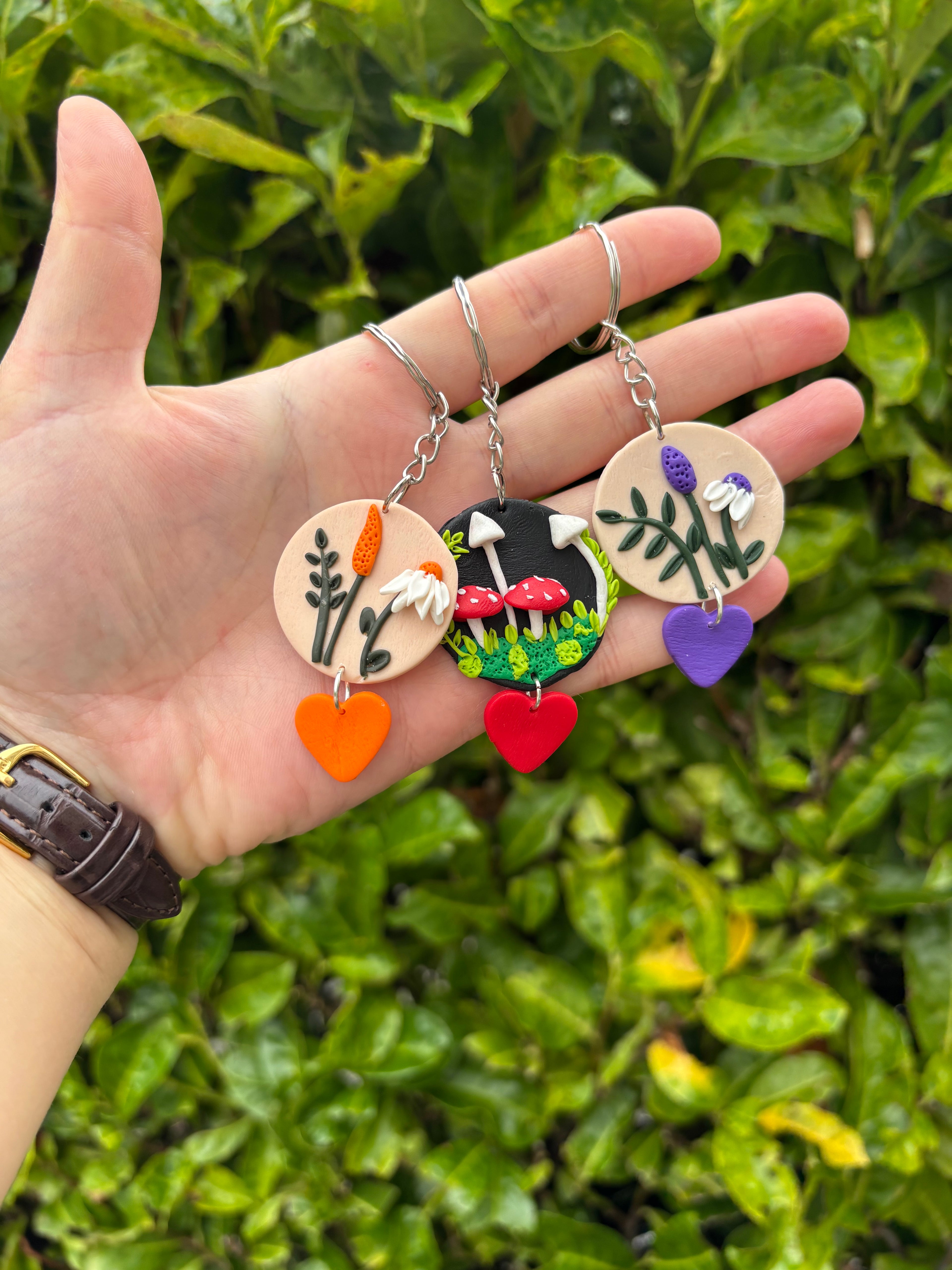 🌸 Handmade Floral & Mushroom Keychains – Limited Edition